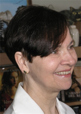 Candace Robb