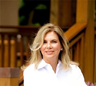 Elaine Viets