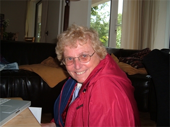 Rosemary Rowe